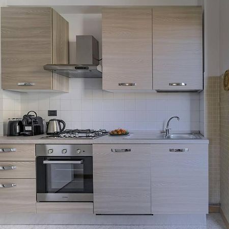 Comfort & Relax Centrale, Wifi E Parking Porto SantʼElpidio Екстериор снимка