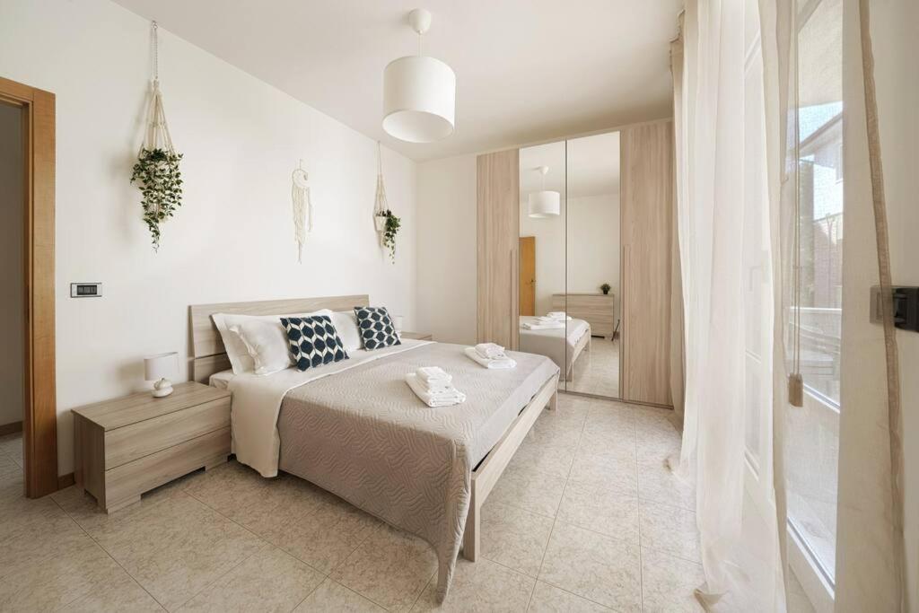 Comfort & Relax Centrale, Wifi E Parking Porto SantʼElpidio Екстериор снимка